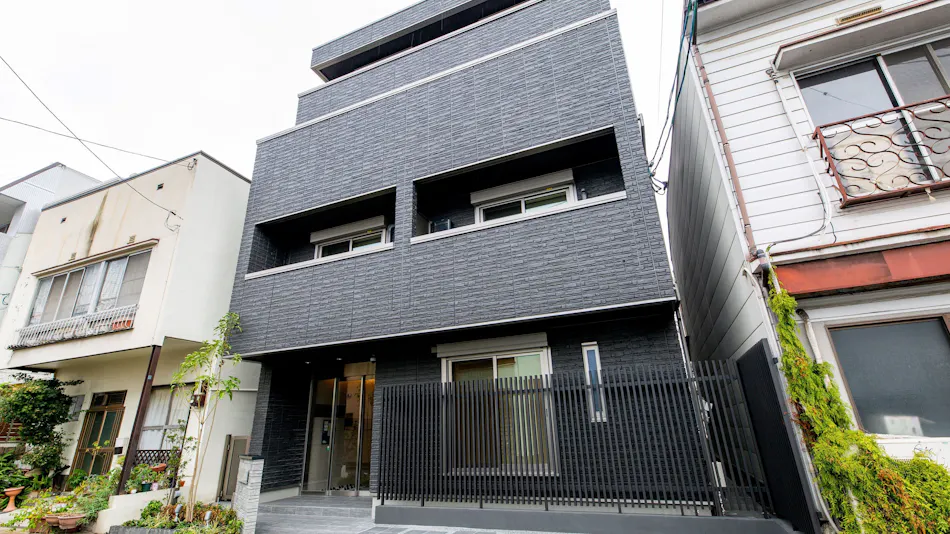 Grand Base Hiroshima Ekimae