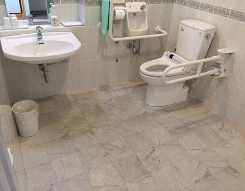 バリアフリー　トイレ