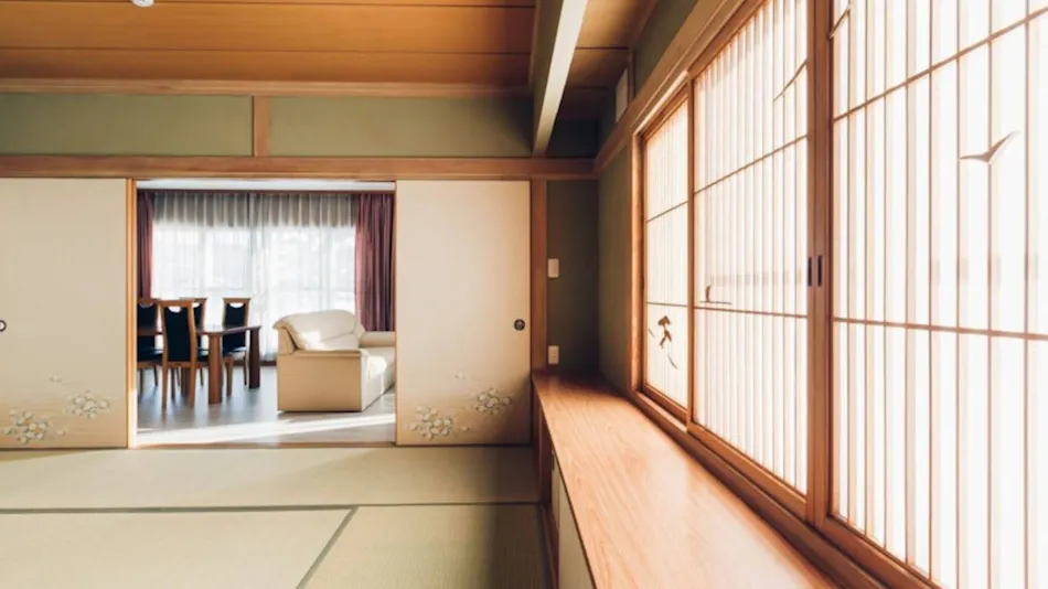 STAY IN SUEHIRO