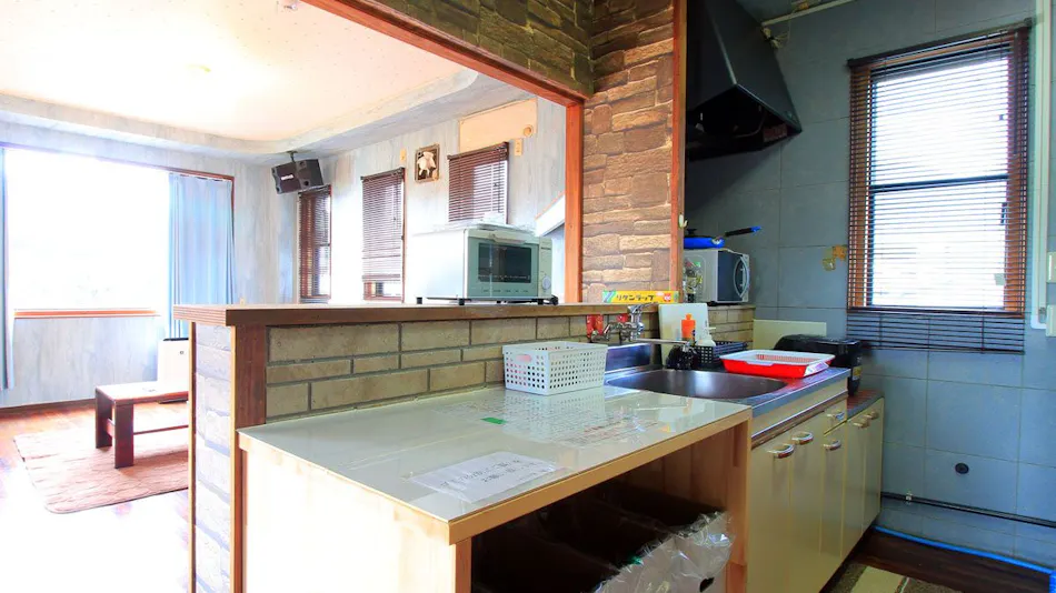 Shakunagekan Inn <Yakushima>