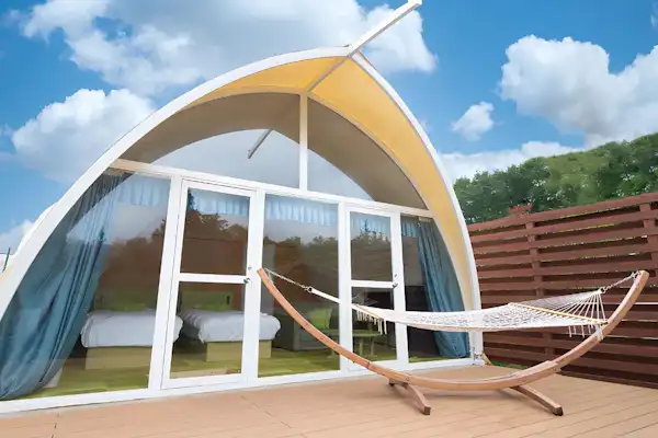 จูเนียร์สวีทเต็นท์ภายนอก