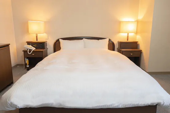 【สแตนดาร์ดดับเบิล】20 ตารางเมตร/สูบบุหรี่・ปลอดบุหรี่