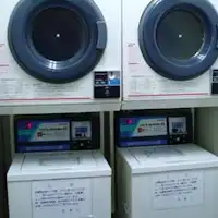投币式自助洗衣店