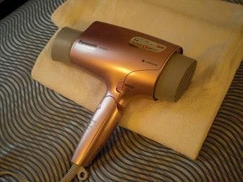 ไดร์เป่าผม NanoCare (ให้ยืม)