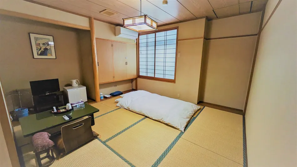 Aoki Ryokan