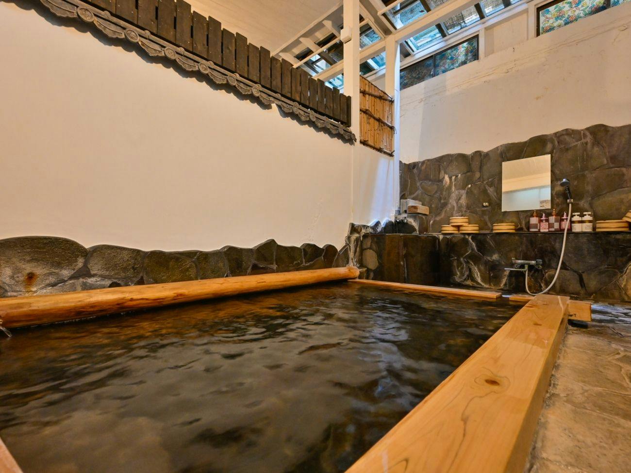 Ryokan Yorozuya