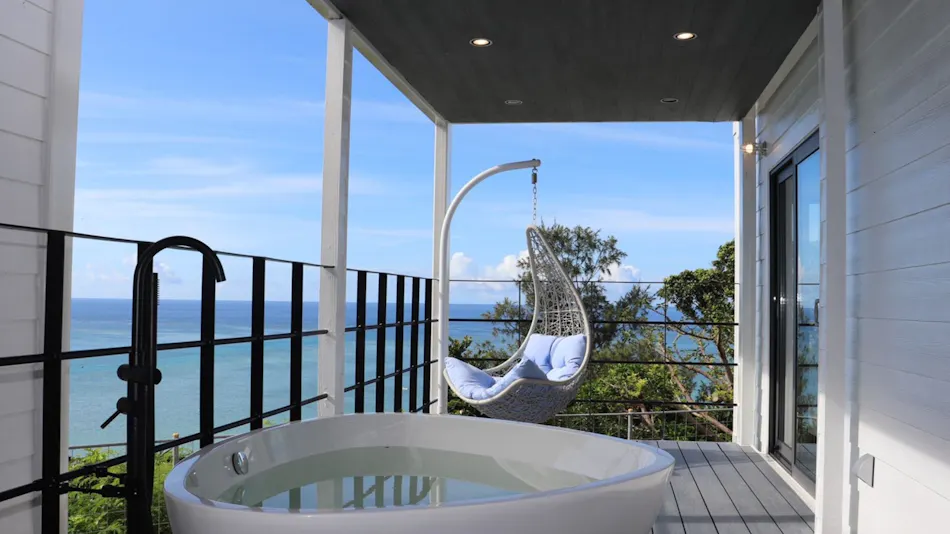 Glory Island Okinawa Yabusachi Resort