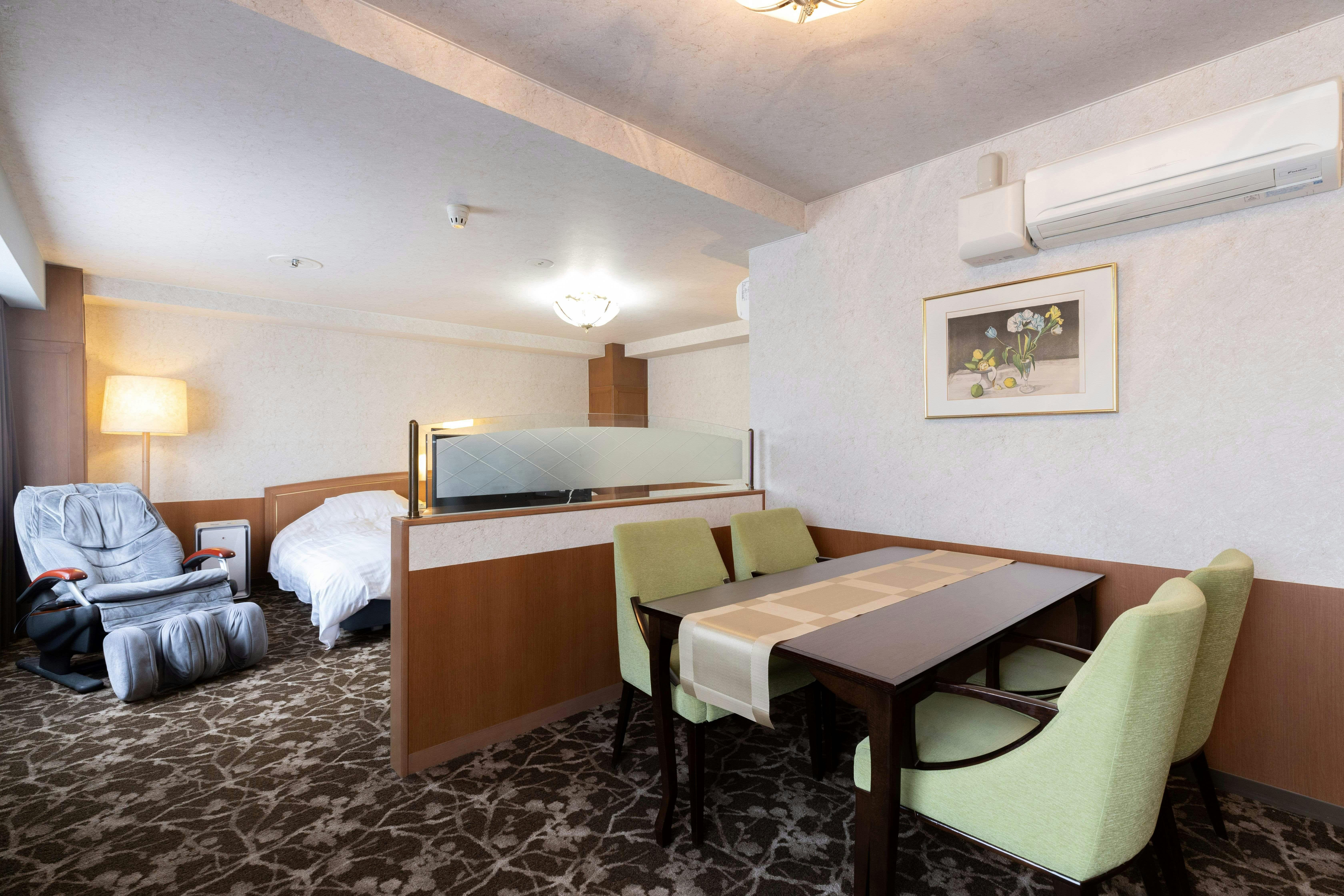 Miyoshi Grand Hotel