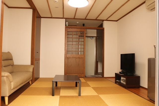 เป็นห้องพักสไตล์ญี่ปุ่น