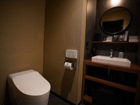 ＨＯＴＥＬ　Ｇｒａｙ