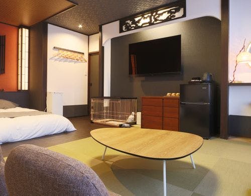 【部屋201】-リビング・ベッドスペース-*