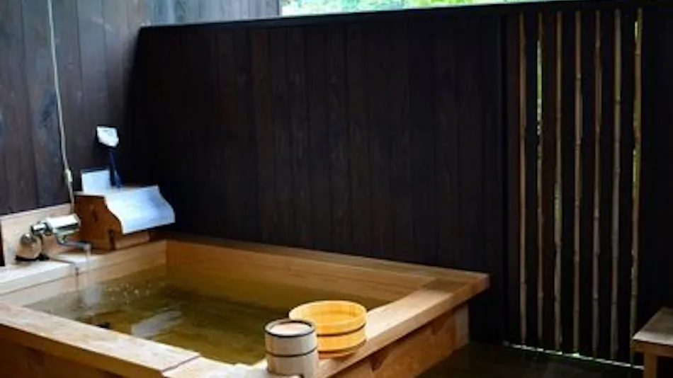 Whispering Wind Retreat Accommodation - Yamaakari