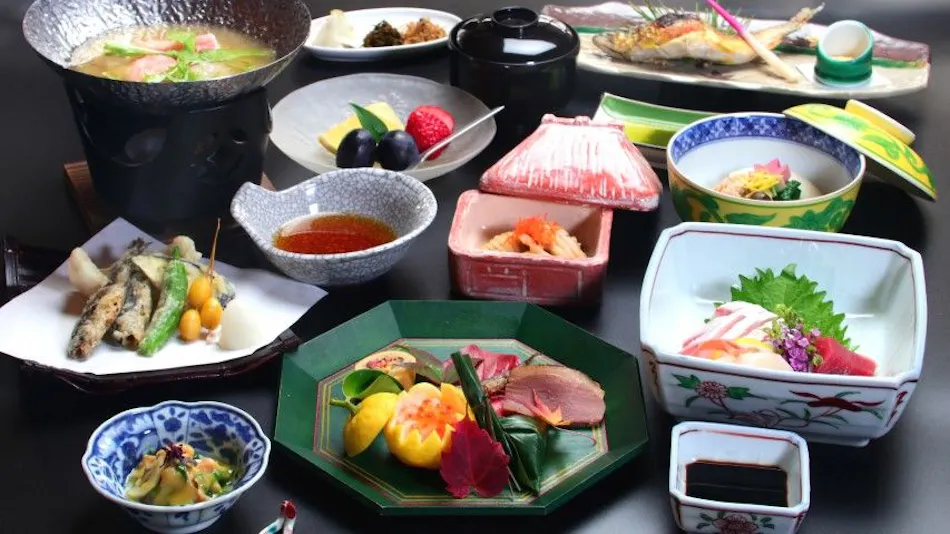 A small traditional Japanese-style accommodation, Culinary Ryokan Sushi Yone
