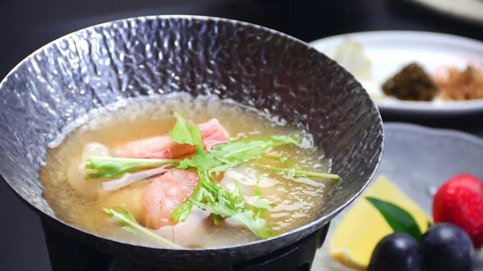 A small traditional Japanese-style accommodation, Culinary Ryokan Sushi Yone