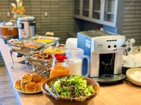 ビジネスホテルこさなぎ