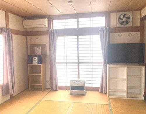 A号さくらの間　部屋内02