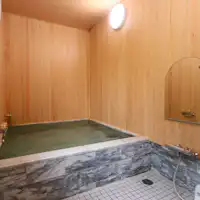 มีบริการห้องอาบน้ำครอบครัวแบบส่วนตัว