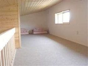 道のログ宿　木こりん