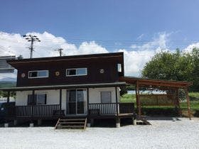 道のログ宿　木こりん