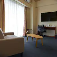 Area sofa di kamar triple