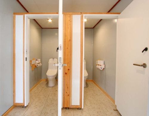 【共用トイレ】