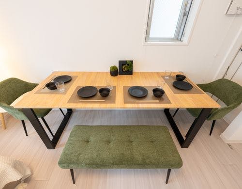 ベンチスタイルで使いやすいダイニング