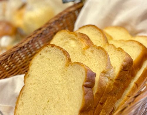 伊達市のパン屋「コスモス」の朝食パン