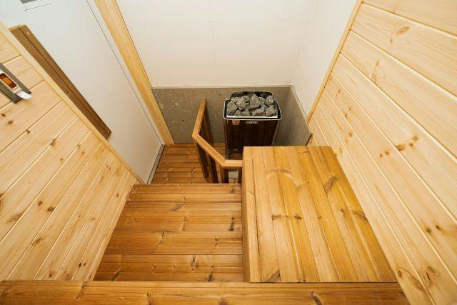 Tiny Hotel Sauna