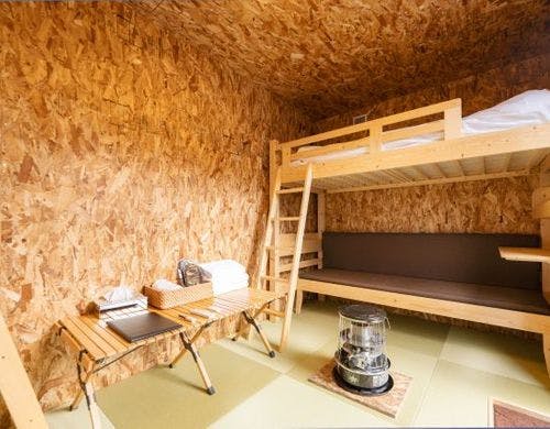 グランドテントサイト01コンテナルーム