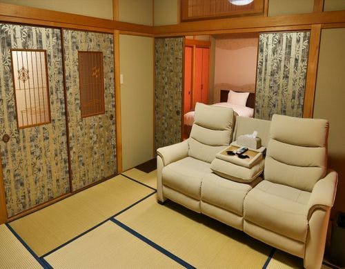 きんうんソファ