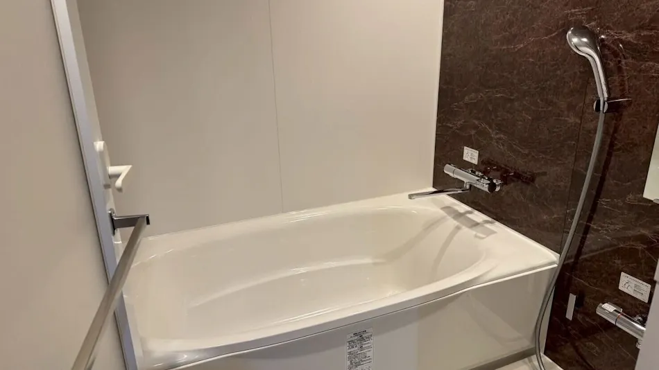 HOTEL ONLY ONE