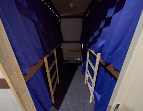 4名部屋：男女共用（3階/4階）