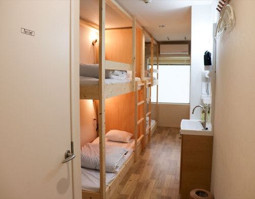 4人部屋：小グループ向け（202）