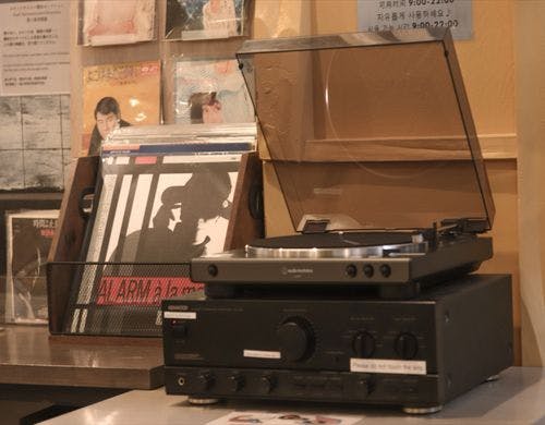 アンティークレコードプレーヤー