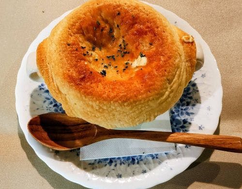 飛騨牛の極上ビーフシチューポットパイ