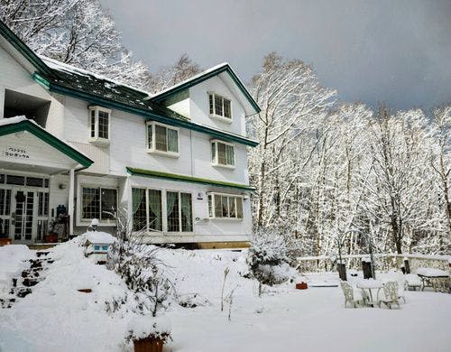 施設【外観・冬】