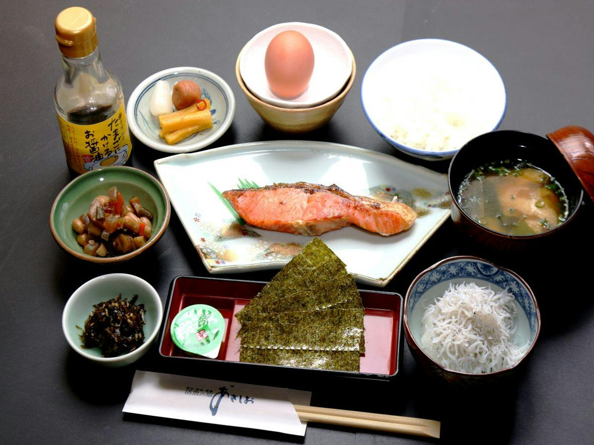 Live Fish Accommodation Asashio