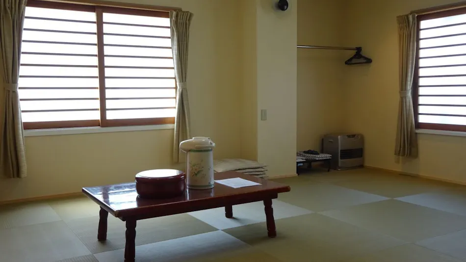Kawaguchiko Station Inn