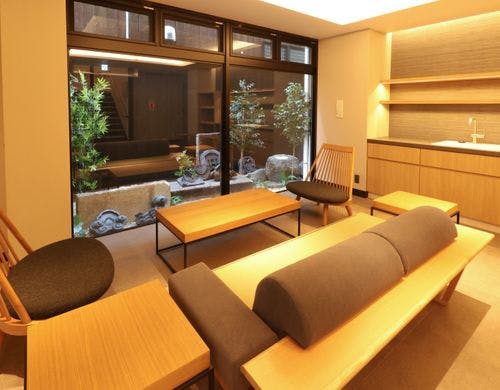 ラウンジ／Lounge