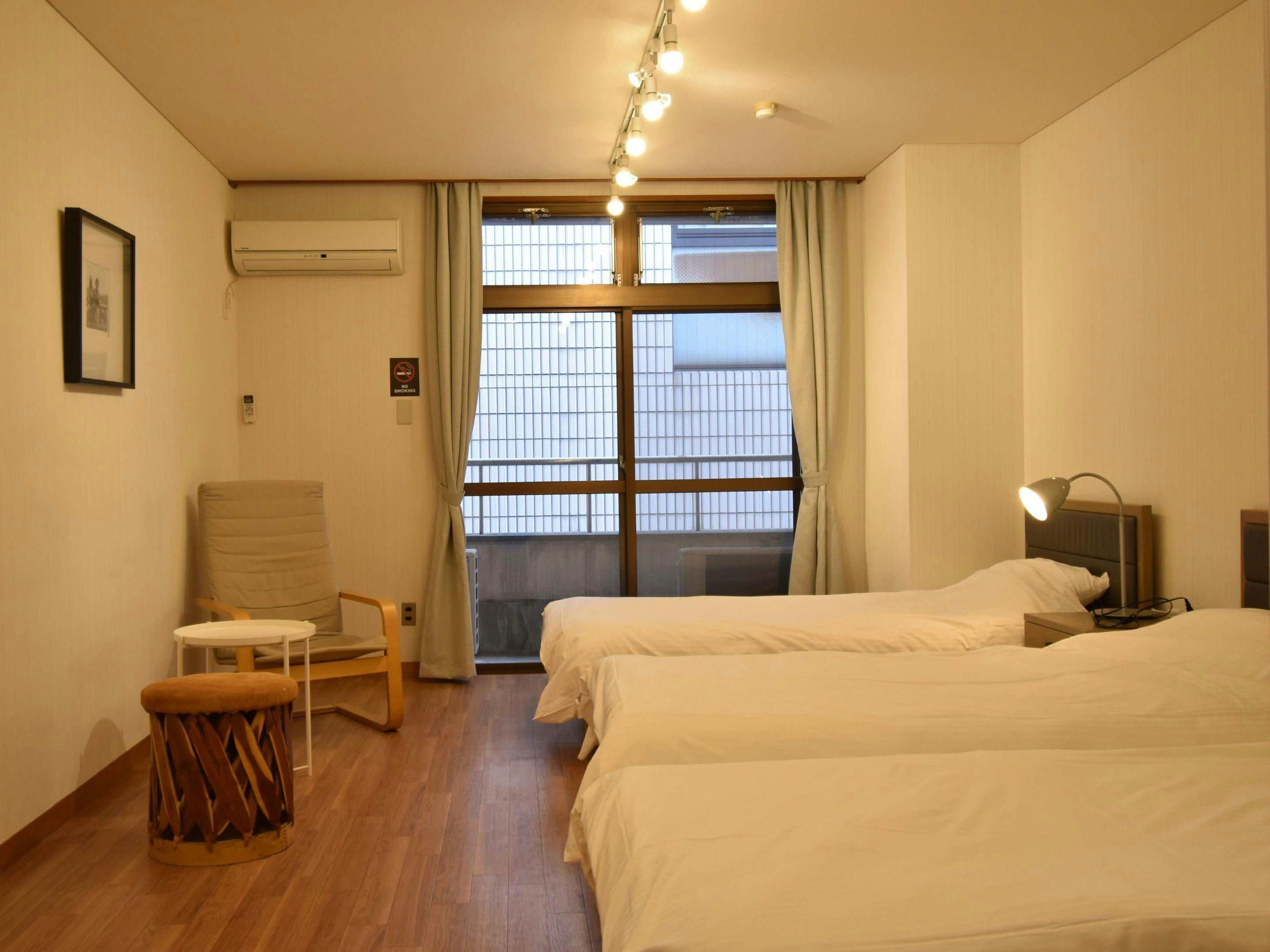 Shopping Street HOTELS EITA