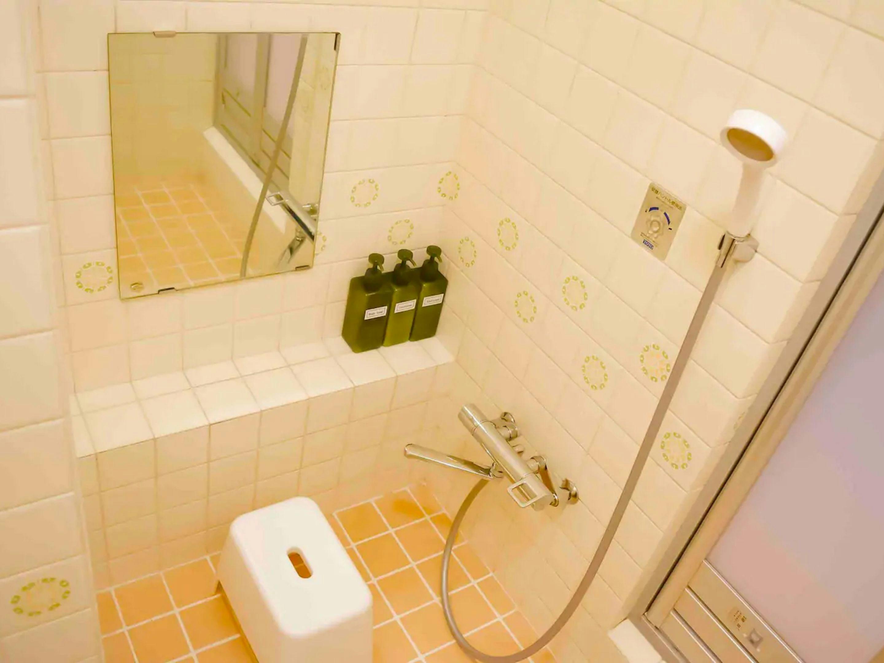 Shopping Street HOTELS EITA