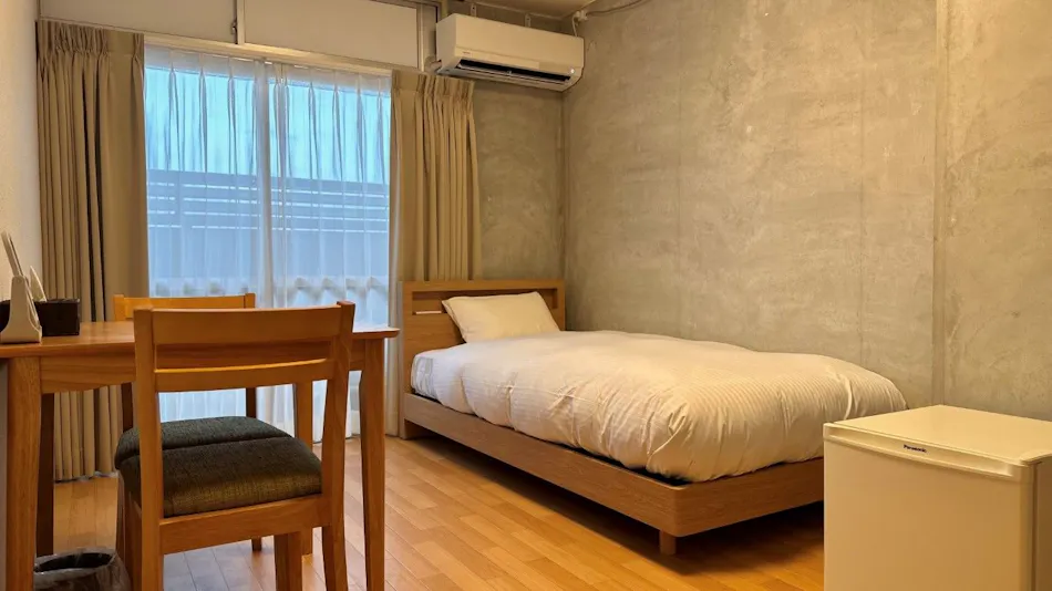 TRAVEL & BOOK HOTEL HULATON CABIN TAKAMATSU