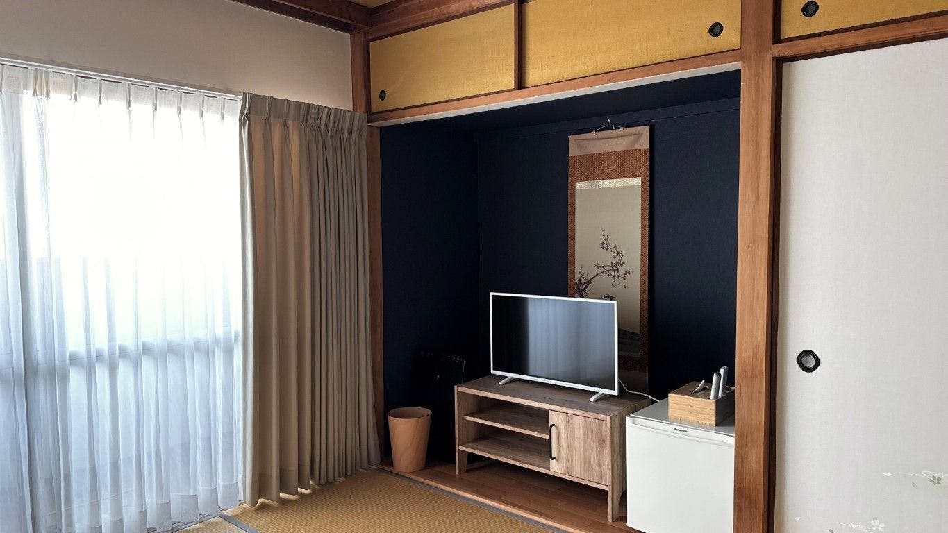 TRAVEL & BOOK HOTEL HULATON CABIN TAKAMATSU