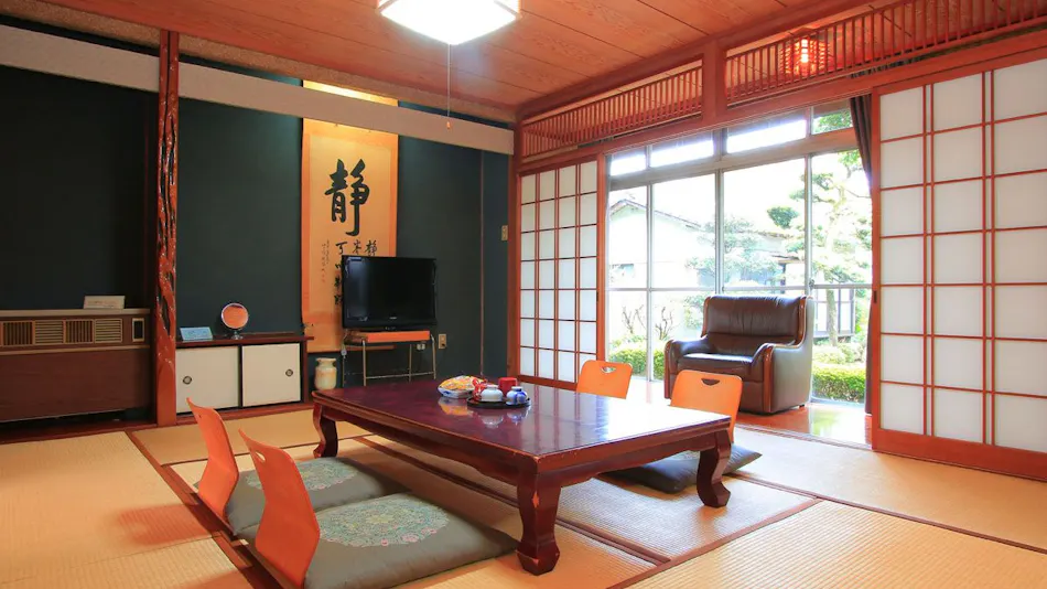 Traveler's Accommodation Tokyo House