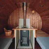 ภายในห้องซาวน่าแบบบาร์เรล