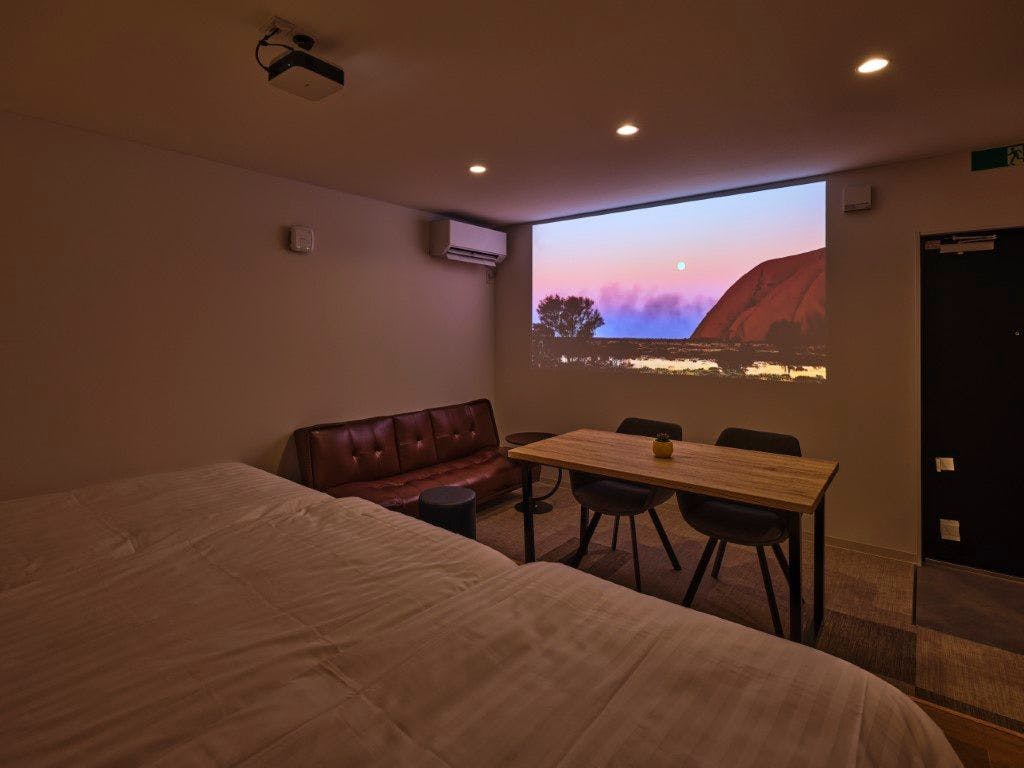 Blue quad hotel Suwa