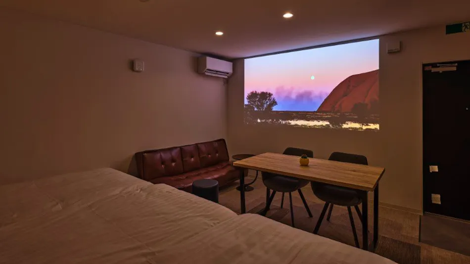 Blue quad hotel Suwa