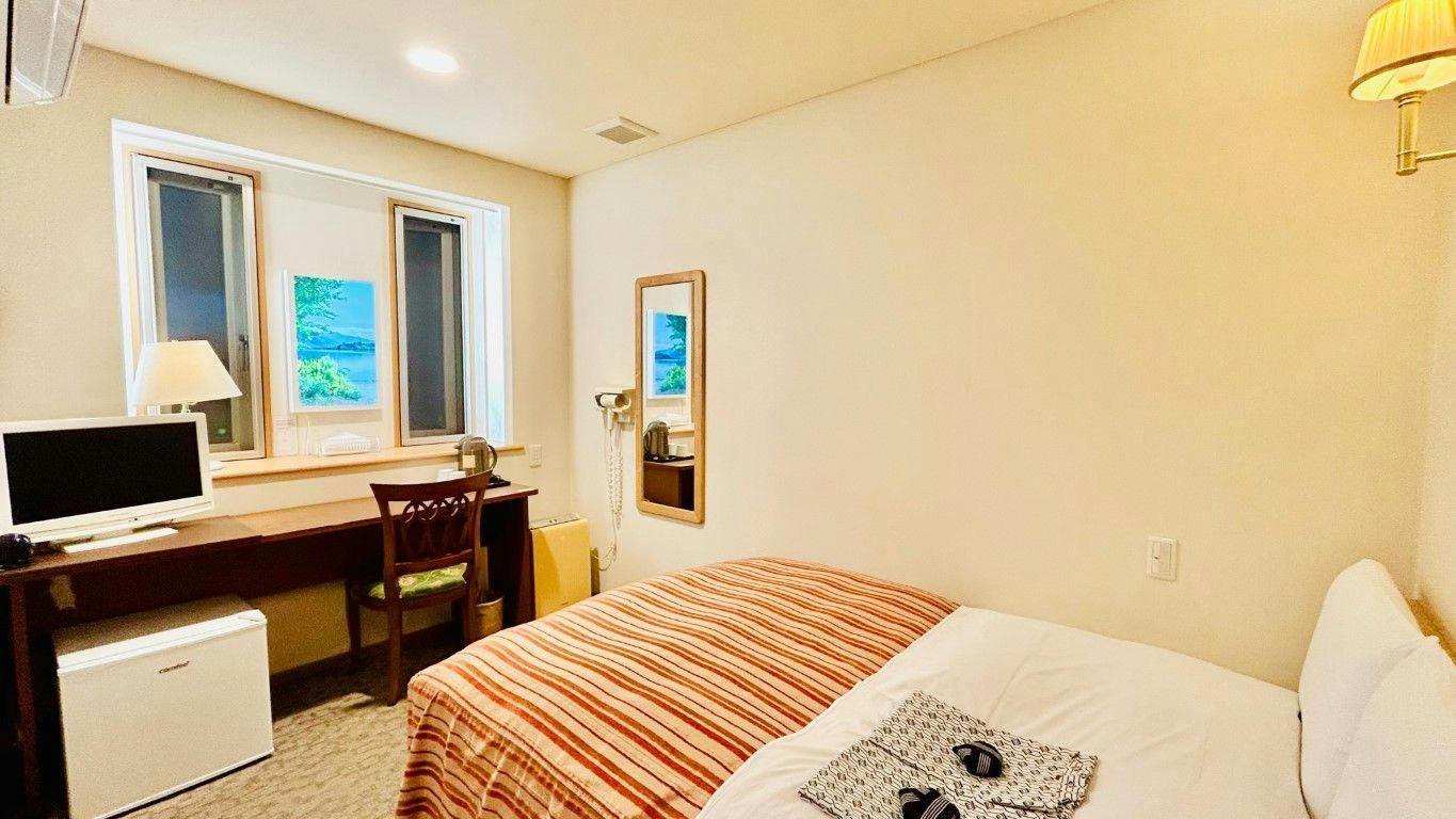 Hotel Charmant