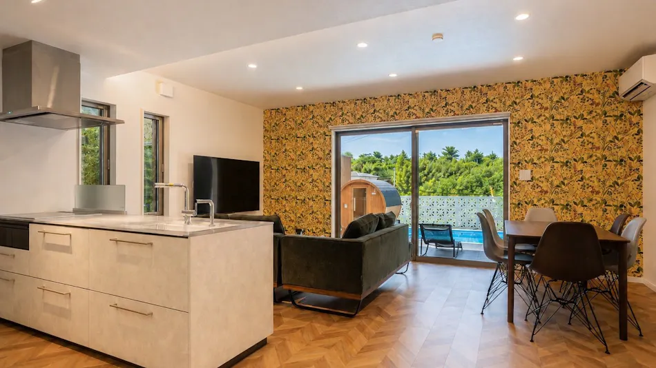 Comlien Villa Resort