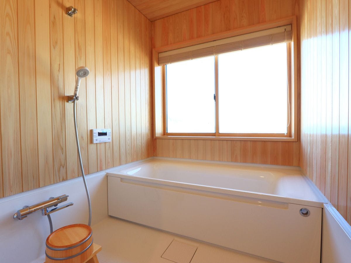 Accommodation with a View of Fishing Fires - Hinode-so